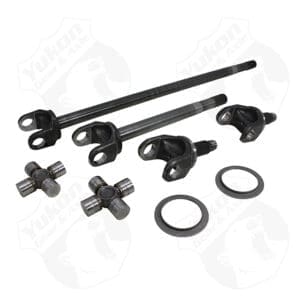 Axle components and universal joints set.